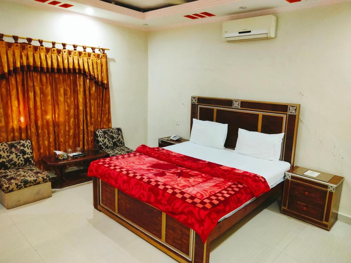 Hotel New Royal Residency Pechs Karachi Exterior foto